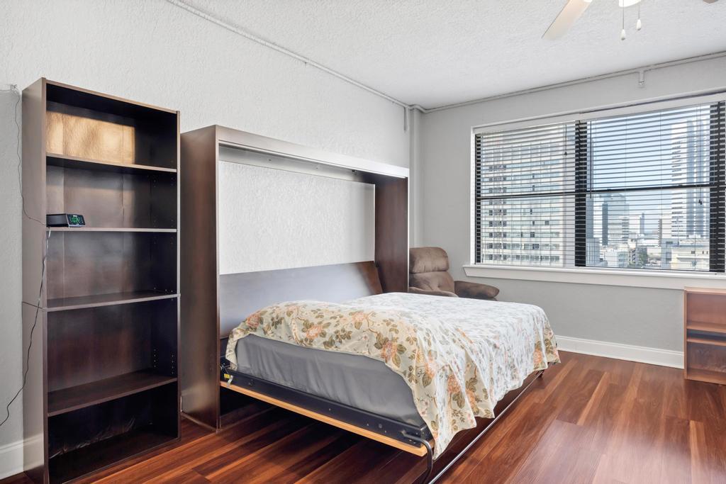 311 W ASHLEY Street #1015, Jacksonville, FL 32202 property image
