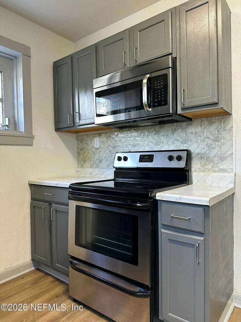 1717 LINDSEY Road, Jacksonville, FL 32221 property image