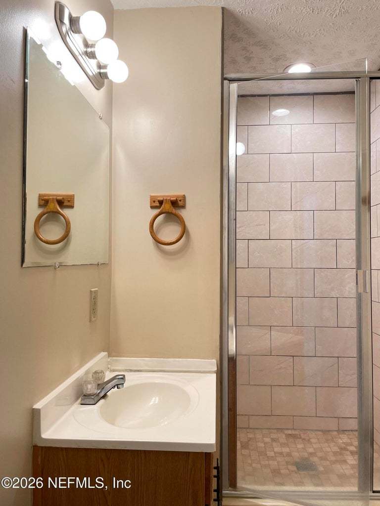1717 LINDSEY Road, Jacksonville, FL 32221 property image