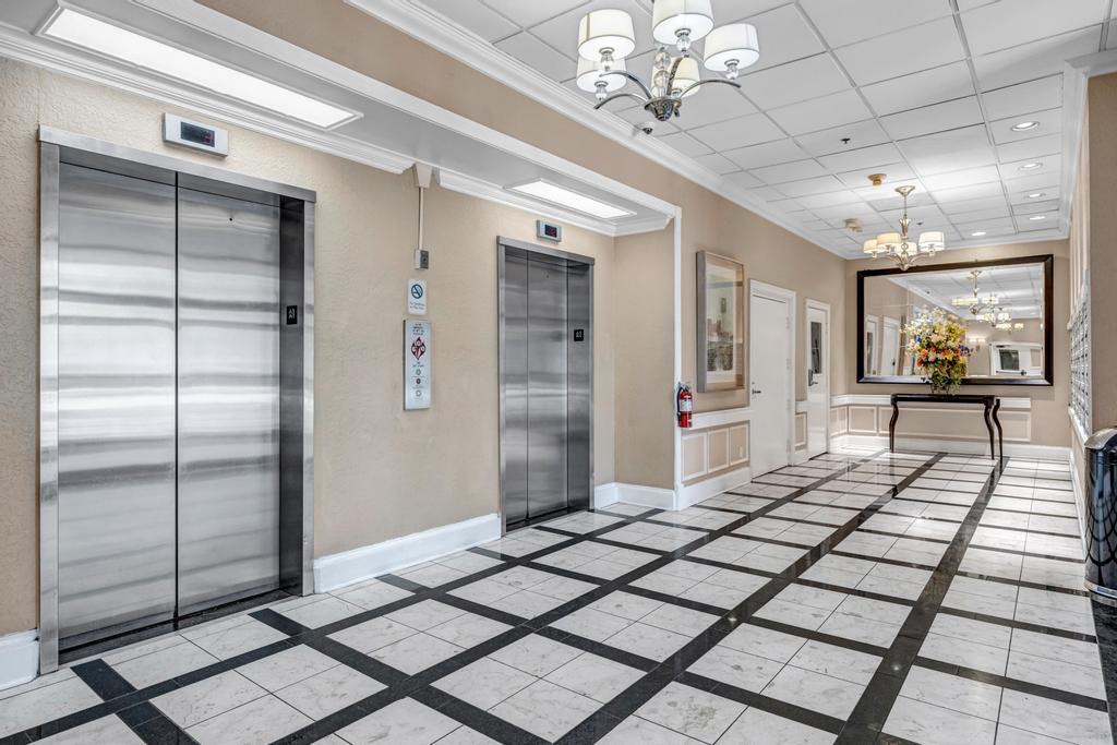 311 W ASHLEY Street #1015, Jacksonville, FL 32202 property image