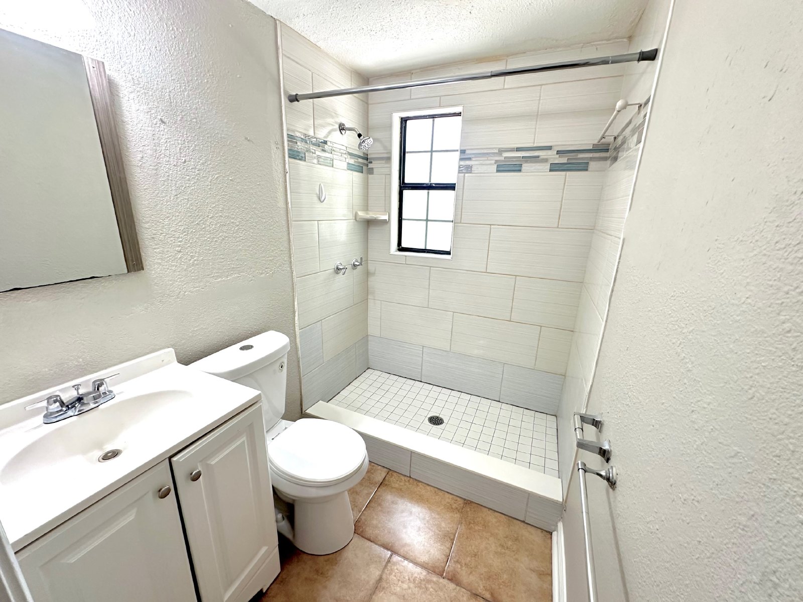 9071 3RD Avenue, Jacksonville, FL 32208 property image