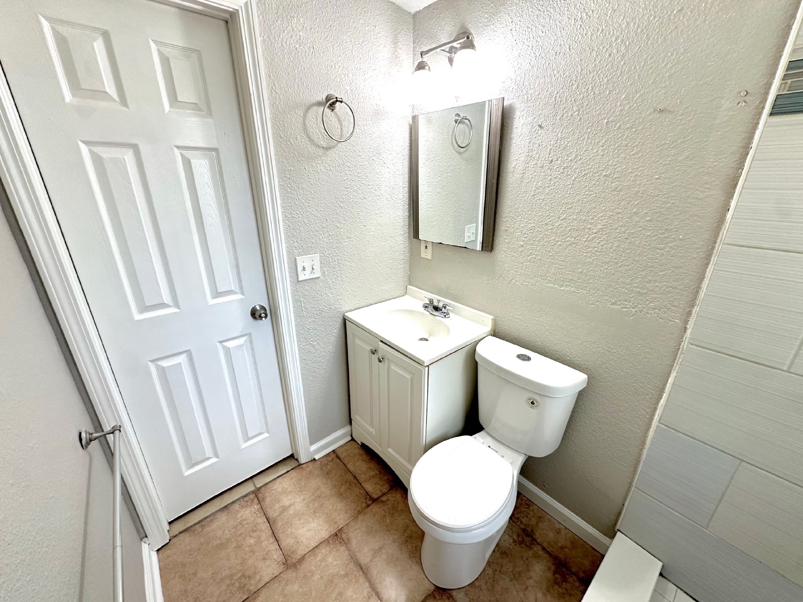 9071 3RD Avenue, Jacksonville, FL 32208 property image