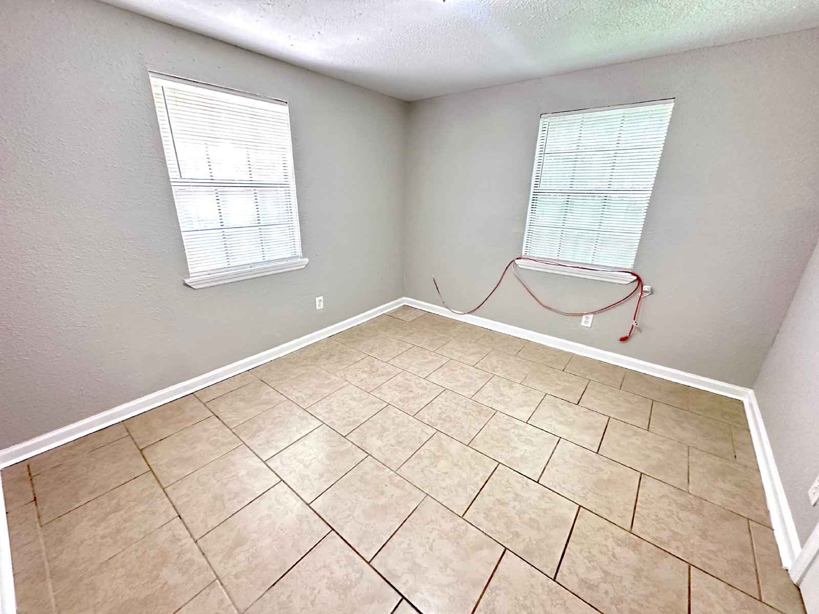 9071 3RD Avenue, Jacksonville, FL 32208 property image