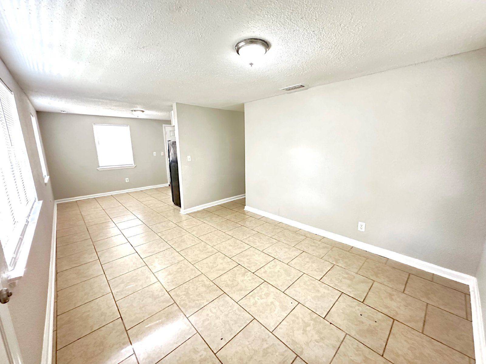 9071 3RD Avenue, Jacksonville, FL 32208 property image