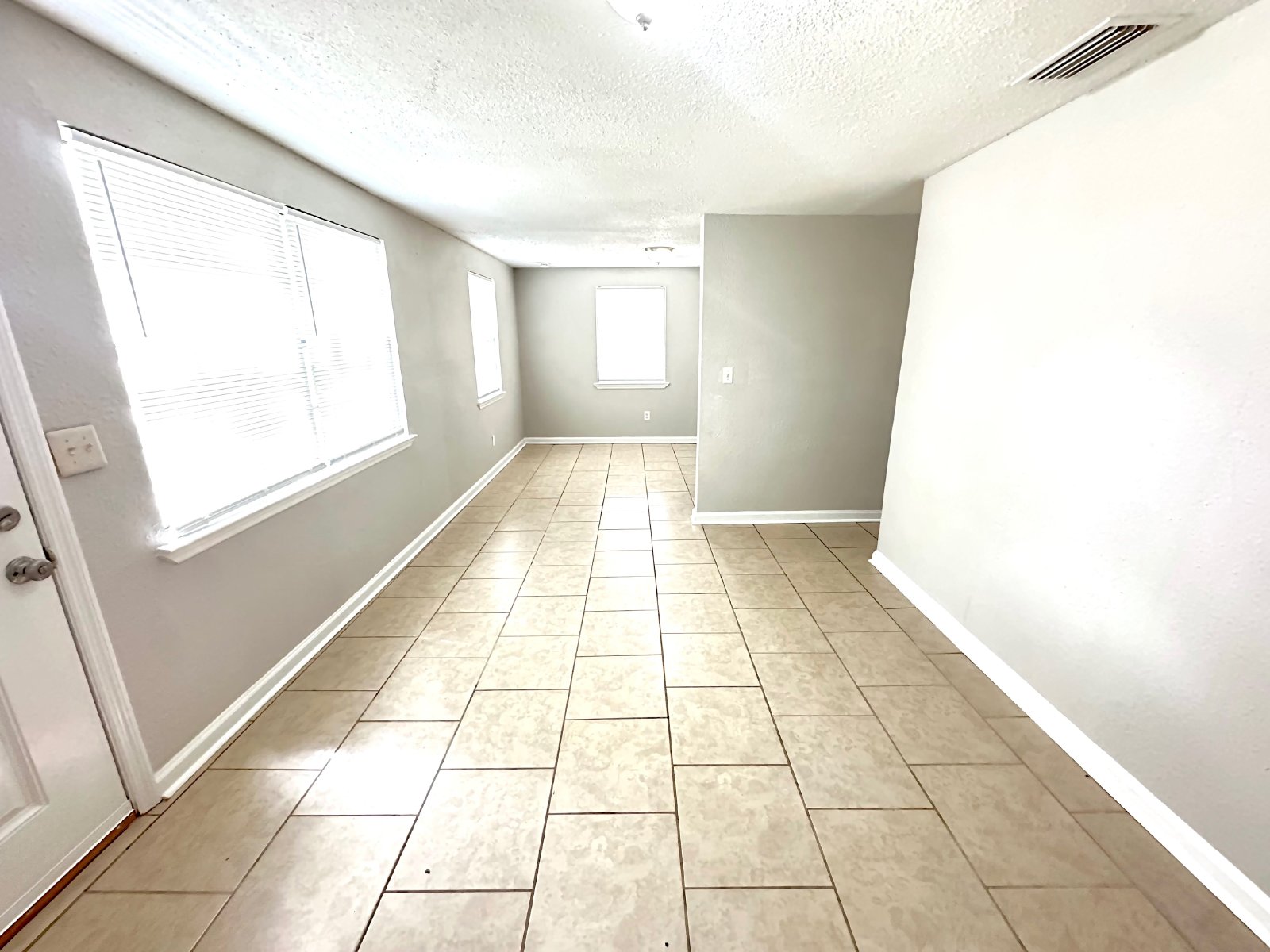 9071 3RD Avenue, Jacksonville, FL 32208 property image