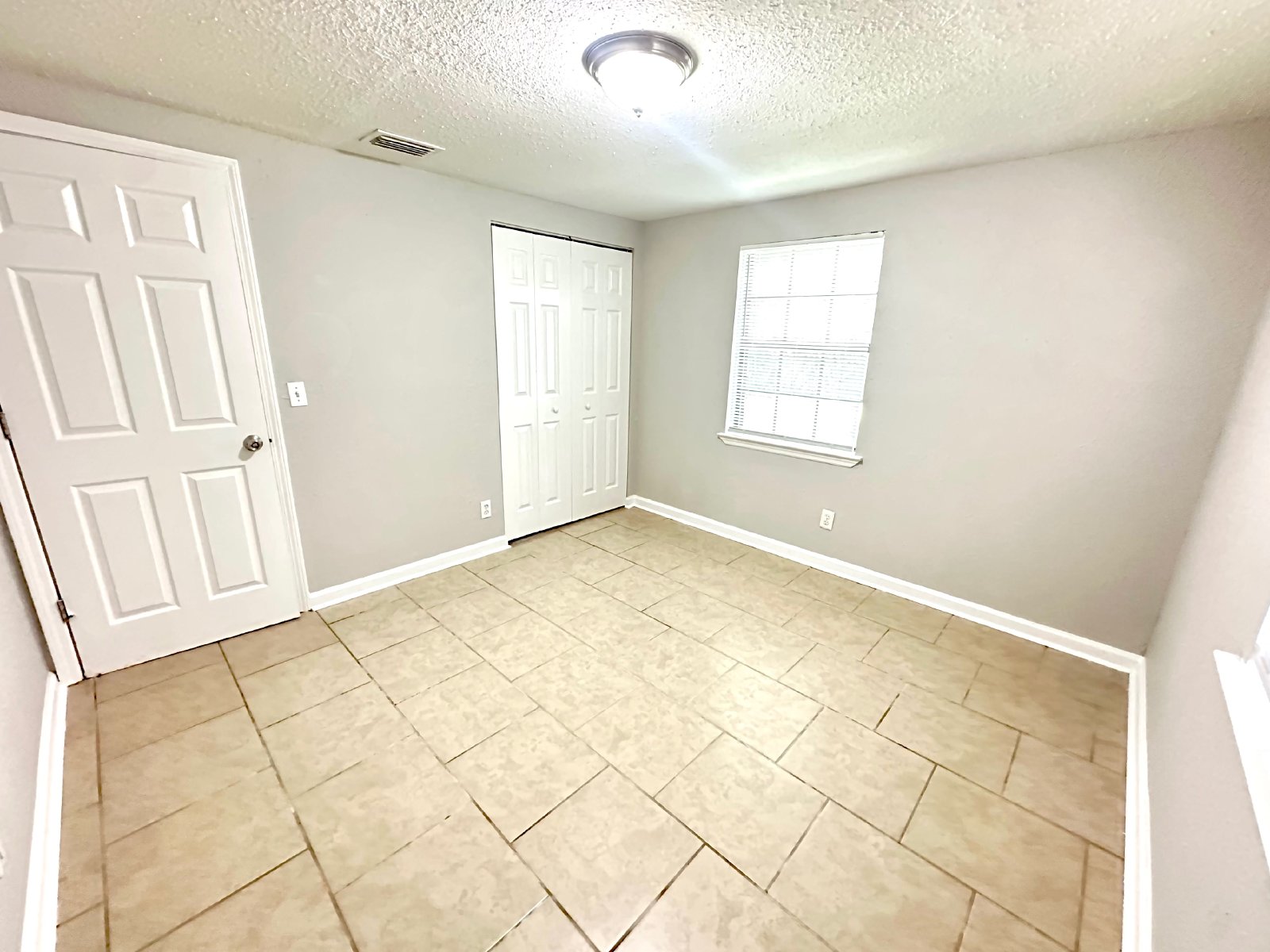 9071 3RD Avenue, Jacksonville, FL 32208 property image
