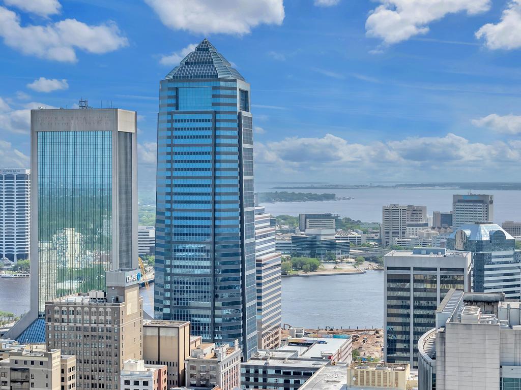 311 W ASHLEY Street #1015, Jacksonville, FL 32202 property image